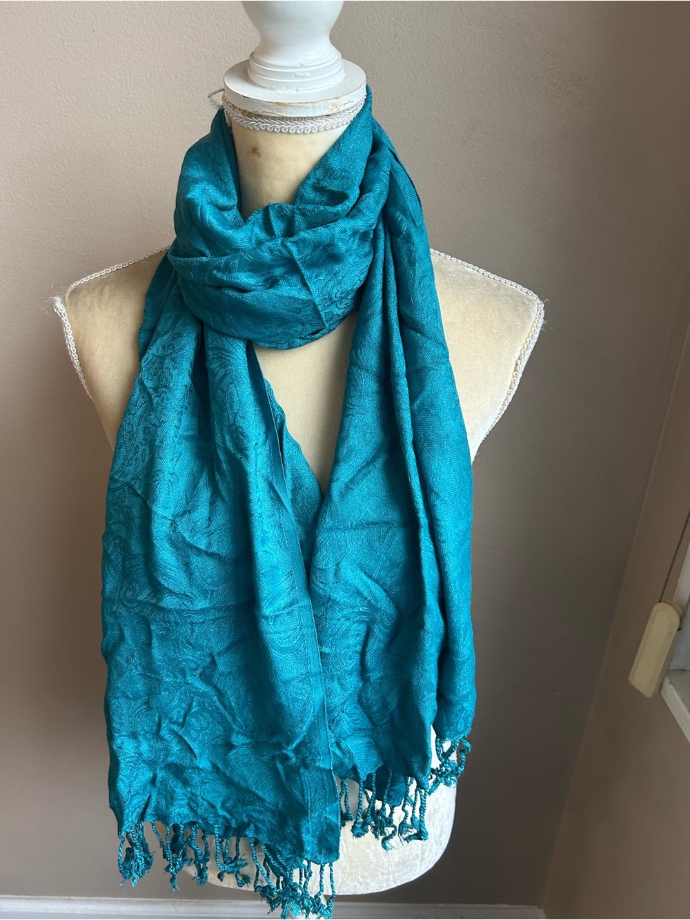 New Women’s Scarf Shawl Teal Blue Paisely 5001 Viscose Fringes 20”x69”